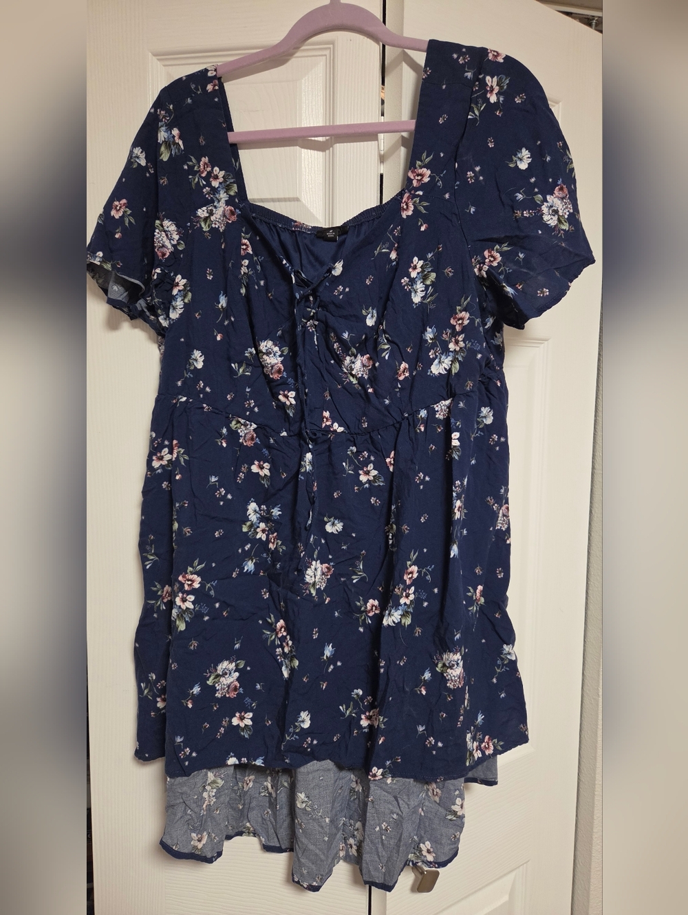 torrid Navy Floral Peasant Top Size 2